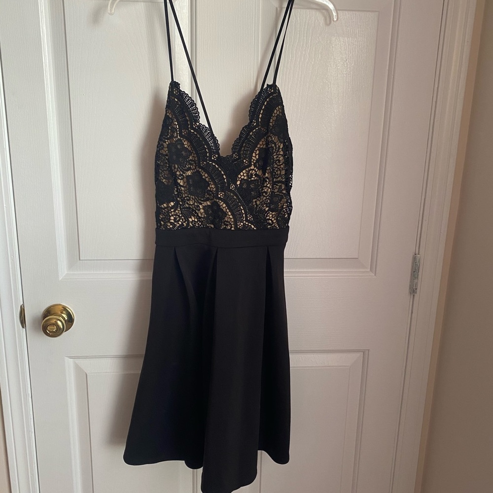Little black dress with lace